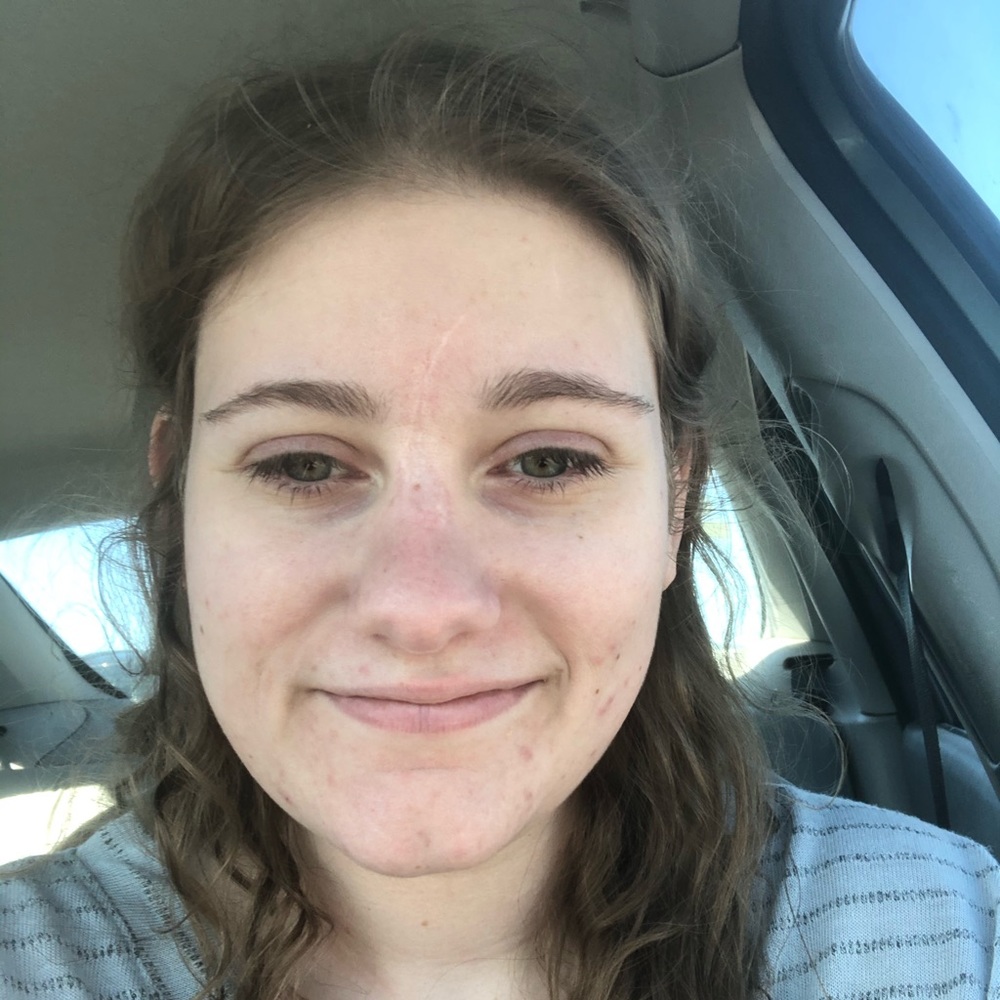 Meet your Posher, Elise